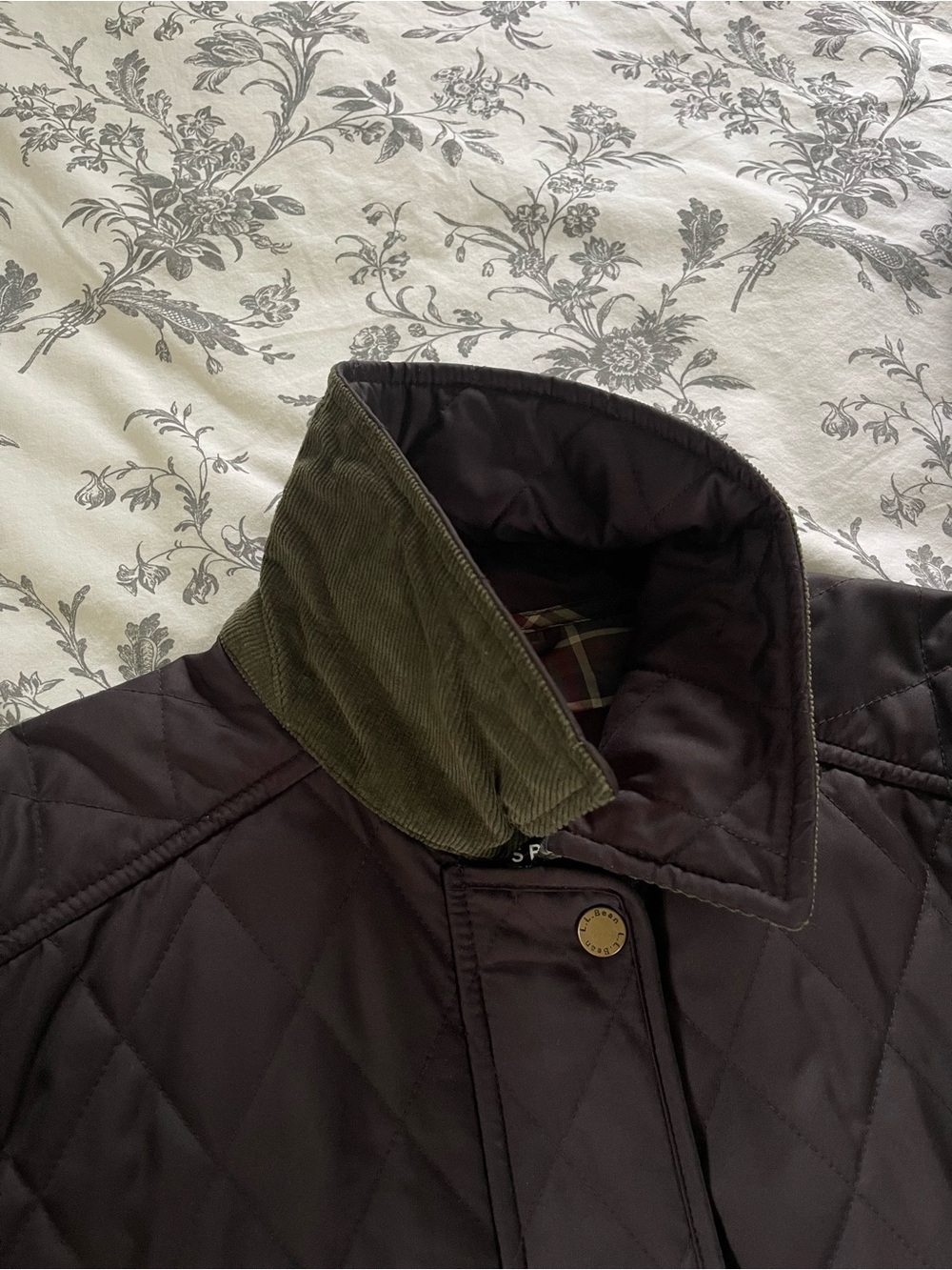 L.L. Bean Black Quilted Jacket - Picture 7 of 11